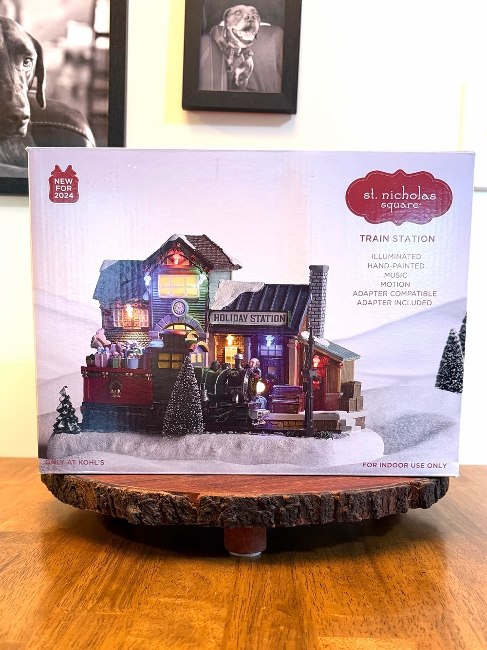 St Nicholas Square Train Station Christmas Village Musical Lighted 2024 NIB